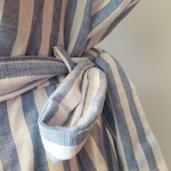 Striped Buttoned Sundress - Picture 5 of 6